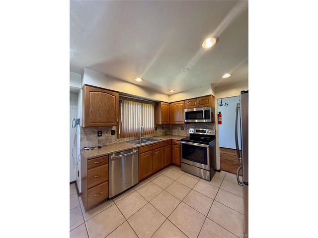 4705 Fraser Way, Denver, CO 80239