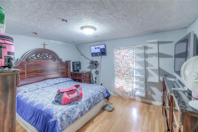 713 Garrett Road, Livingston, TX 77351