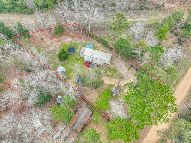 713 Garrett Road, Livingston, TX 77351