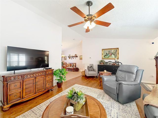 331 SE HIGHWAY 42, Summerfield, FL 34491