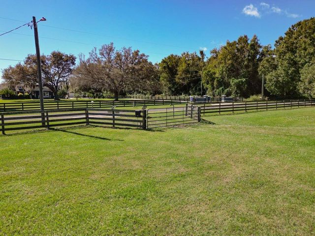 331 SE HIGHWAY 42, Summerfield, FL 34491