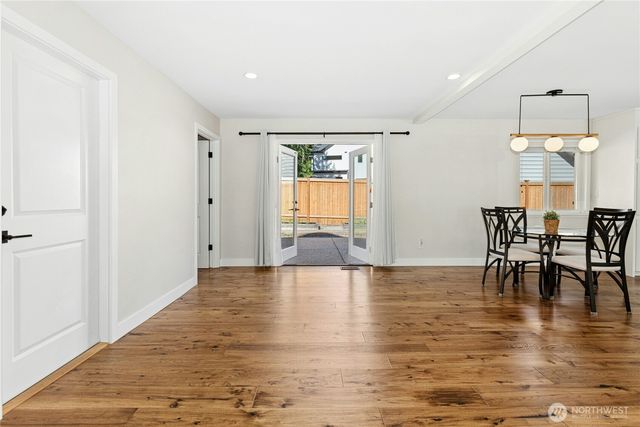 2011 145th Avenue SE, Bellevue, WA 98007