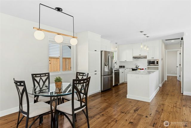 2011 145th Avenue SE, Bellevue, WA 98007
