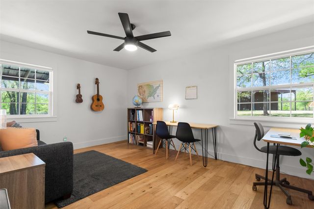 4530 Fm 86, Luling, TX 78648