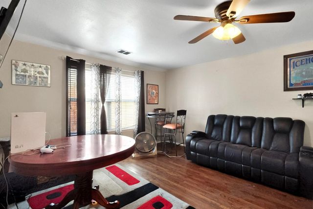 1942 Garrison Way, Garland, TX 75040