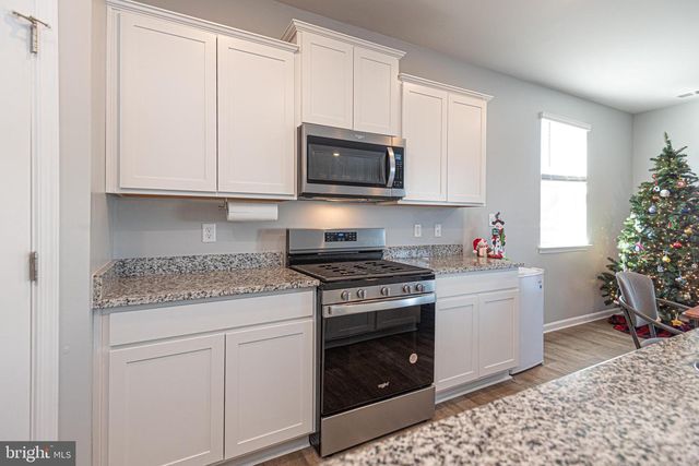 158 PORTER PKWY, Fruitland, MD 21826