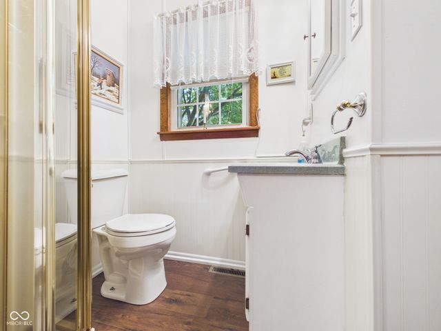 405 W Van Buren Street, Alexandria, IN 46001
