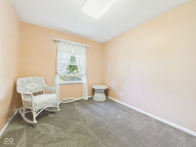 405 W Van Buren Street, Alexandria, IN 46001