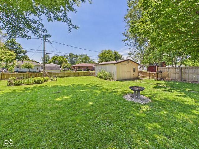 405 W Van Buren Street, Alexandria, IN 46001