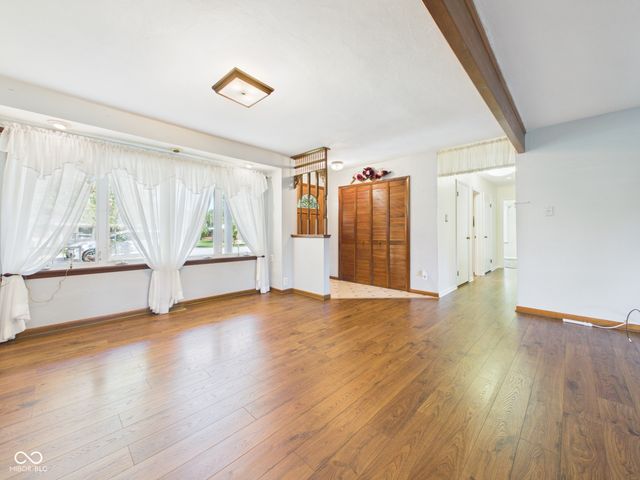 405 W Van Buren Street, Alexandria, IN 46001