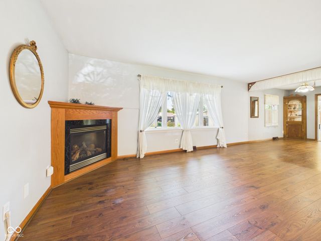 405 W Van Buren Street, Alexandria, IN 46001