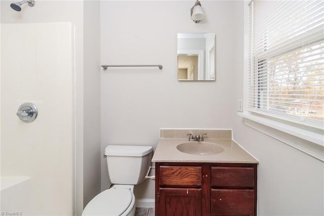 5413 Shattalon Drive, Winston-salem, NC 27106