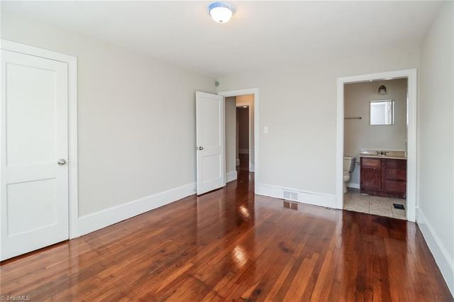 5413 Shattalon Drive, Winston-salem, NC 27106