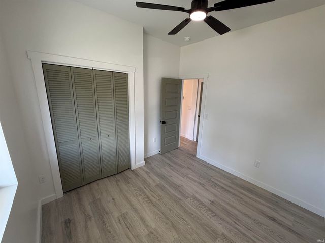 1310 4th Street, Bedford, IN 47421