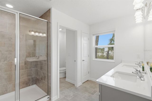 1088 HAPPY FOREST LOOP, Deland, FL 32720