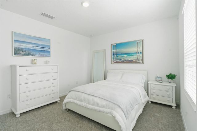 1088 HAPPY FOREST LOOP, Deland, FL 32720