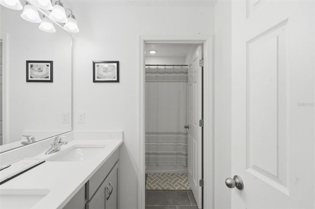 1088 HAPPY FOREST LOOP, Deland, FL 32720