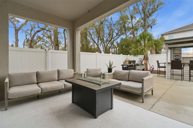 1088 HAPPY FOREST LOOP, Deland, FL 32720