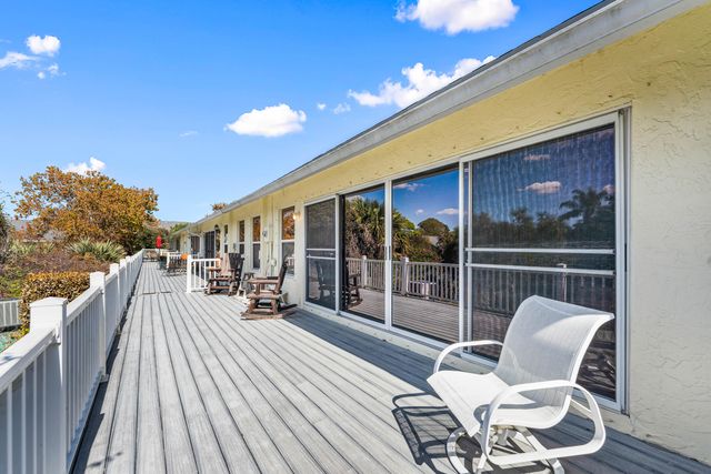 10924 SE Stonehill Lane, Hobe Sound, FL 33455