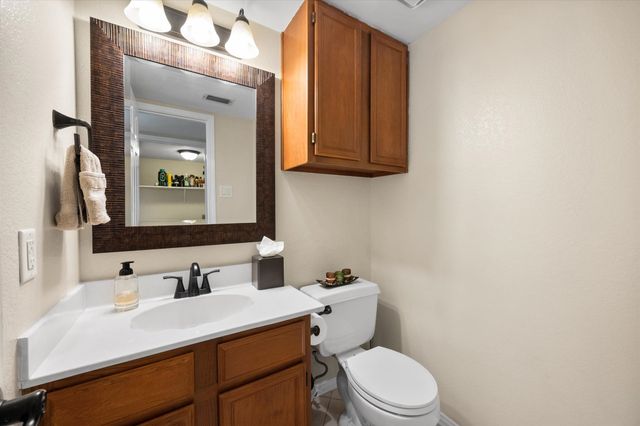 2404 Bennington Drive, Arlington, TX 76018