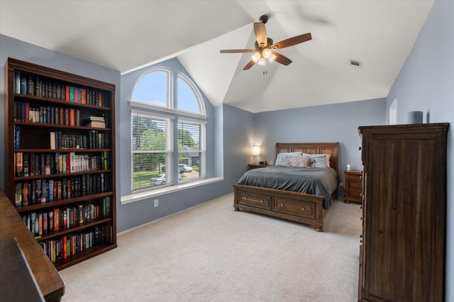 2404 Bennington Drive, Arlington, TX 76018