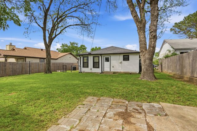 4324 Lambeth Lane, Fort Worth, TX 76103