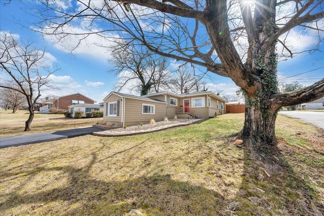 2354 Berkley AVE, Roanoke, VA 24015