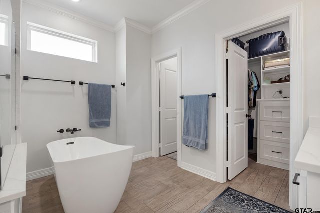 8110 Freestone Drive, Bullard, TX 75757