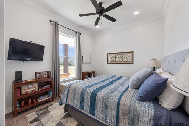 8110 Freestone Drive, Bullard, TX 75757