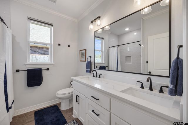 8110 Freestone Drive, Bullard, TX 75757