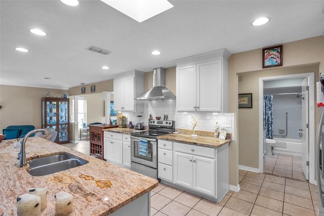 1658 MACDONNELL COURT, Palm Harbor, FL 34684