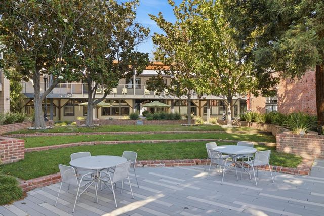 92 S 1st Street, Campbell, CA 95008