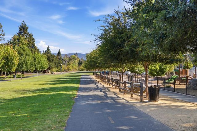 92 S 1st Street, Campbell, CA 95008