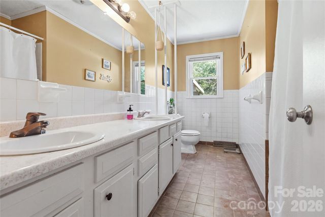 169 Greenbriar Drive, Forest City, NC 28043
