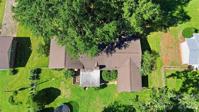 169 Greenbriar Drive, Forest City, NC 28043