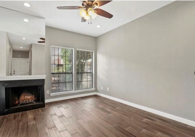 5100 verde valley lane 111, Dallas, TX 75254