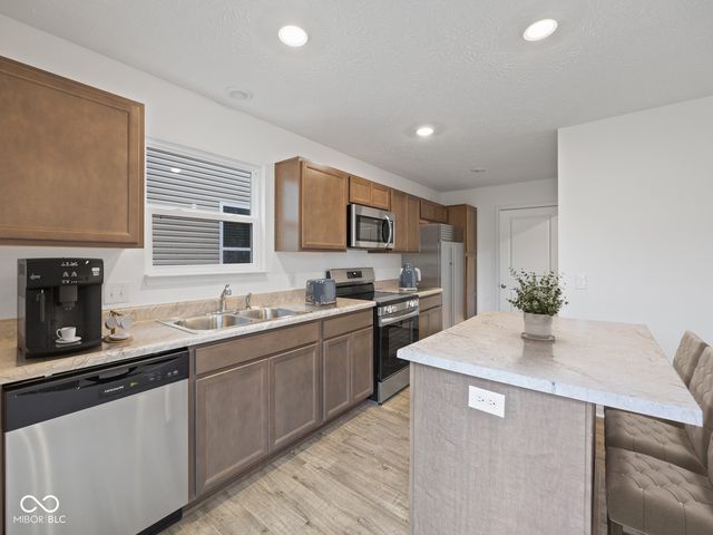 3101 Lennon Lane, Indianapolis, IN 46235