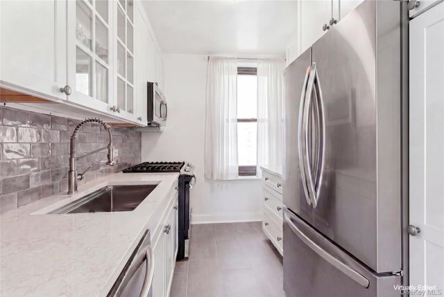 15 East 131 Street 2A, New York (manhattan), NY 10037