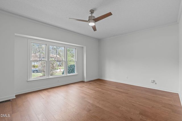 100 Planters Wood Lane, Cary, NC 27518