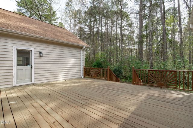 100 Planters Wood Lane, Cary, NC 27518