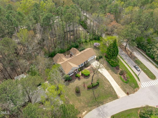 100 Planters Wood Lane, Cary, NC 27518