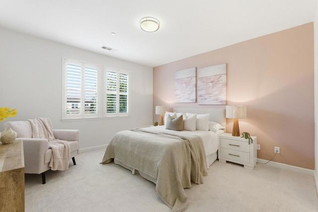 925 Indian Wells Avenue, Sunnyvale, CA 94085