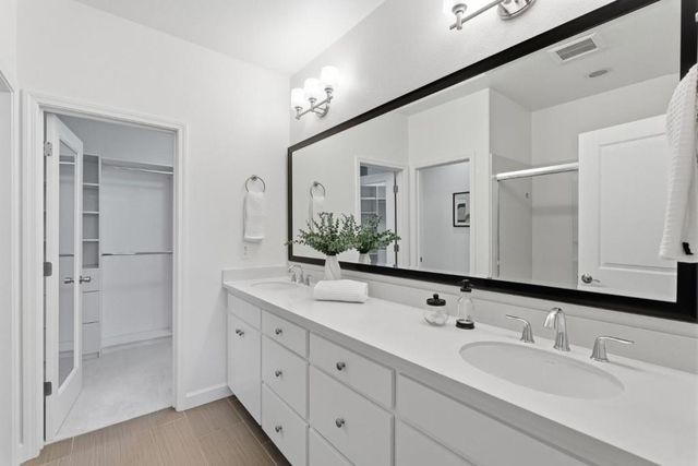 925 Indian Wells Avenue, Sunnyvale, CA 94085