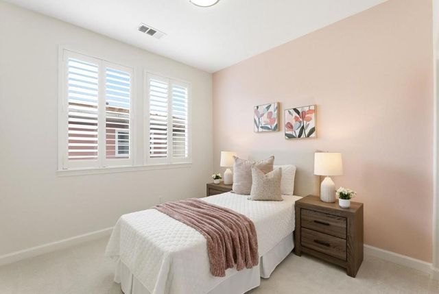 925 Indian Wells Avenue, Sunnyvale, CA 94085