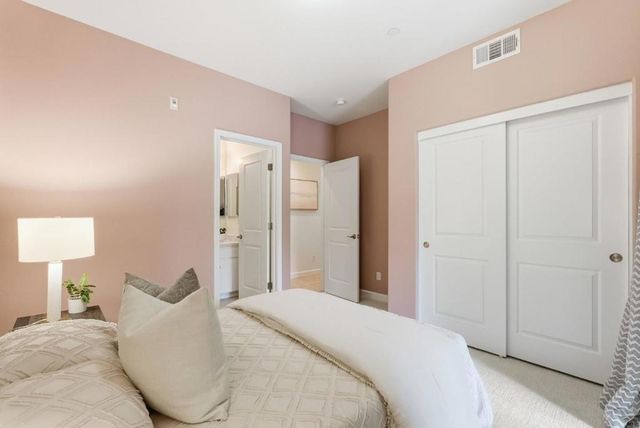 925 Indian Wells Avenue, Sunnyvale, CA 94085