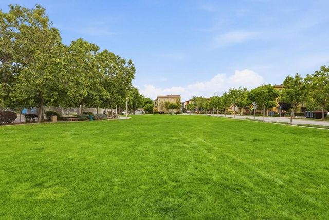 925 Indian Wells Avenue, Sunnyvale, CA 94085