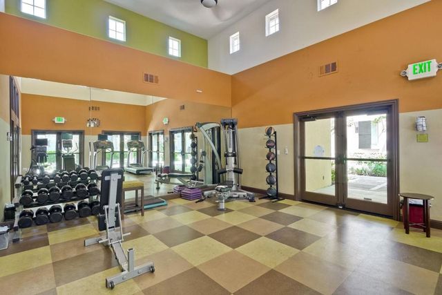 925 Indian Wells Avenue, Sunnyvale, CA 94085