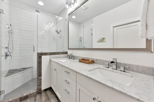 2300 S 5th ST E, Austin, TX 78704