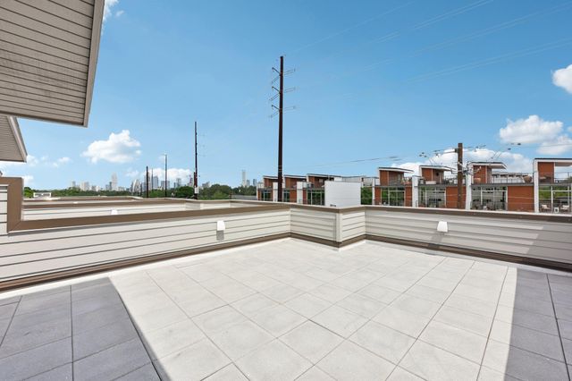 2300 S 5th ST E, Austin, TX 78704