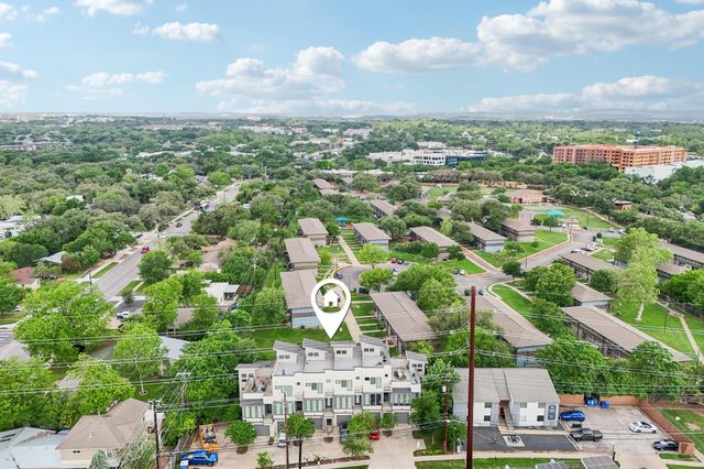 2300 S 5th ST E, Austin, TX 78704